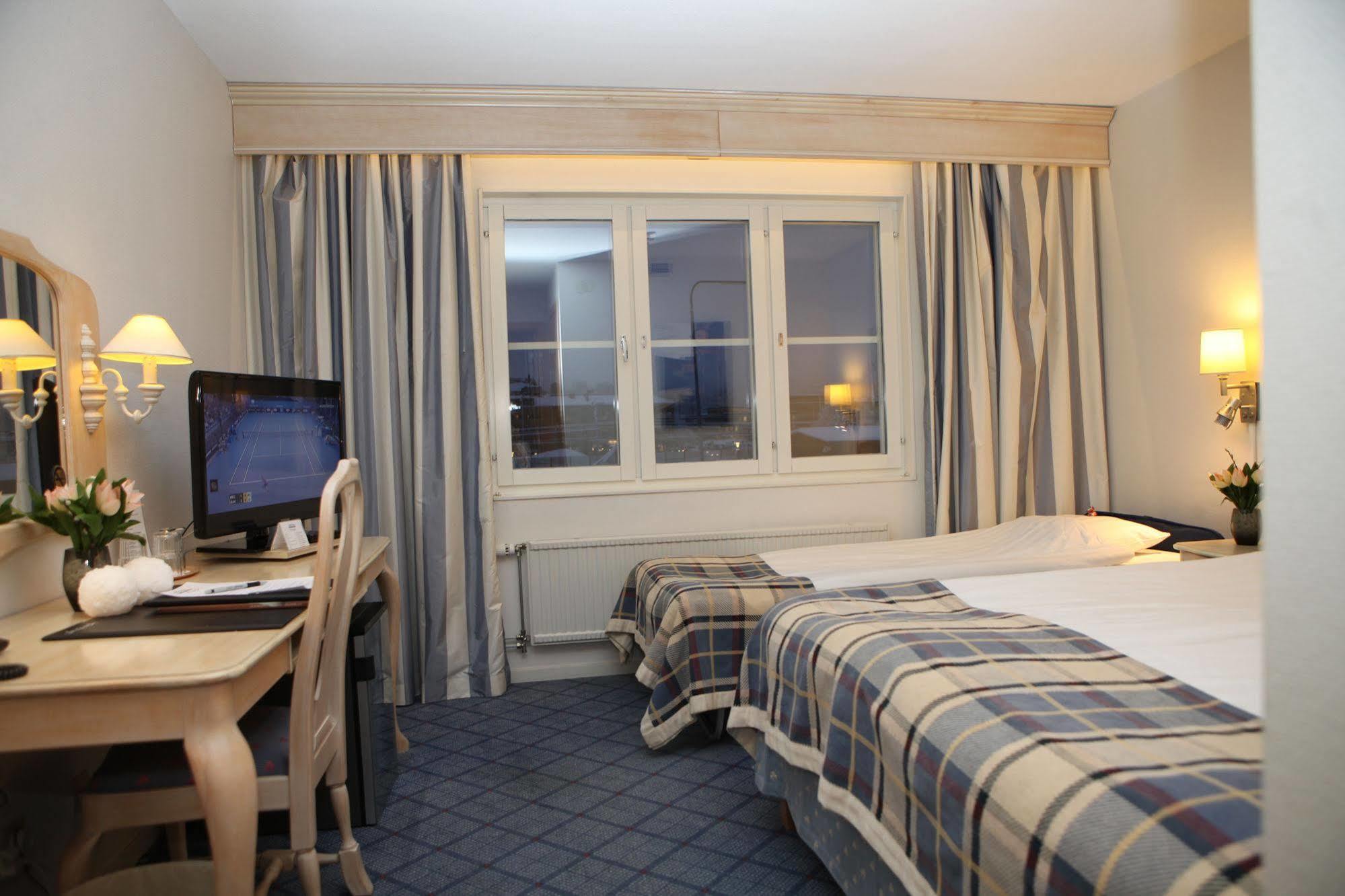 Hotel Moelndals Bro Dış mekan fotoğraf